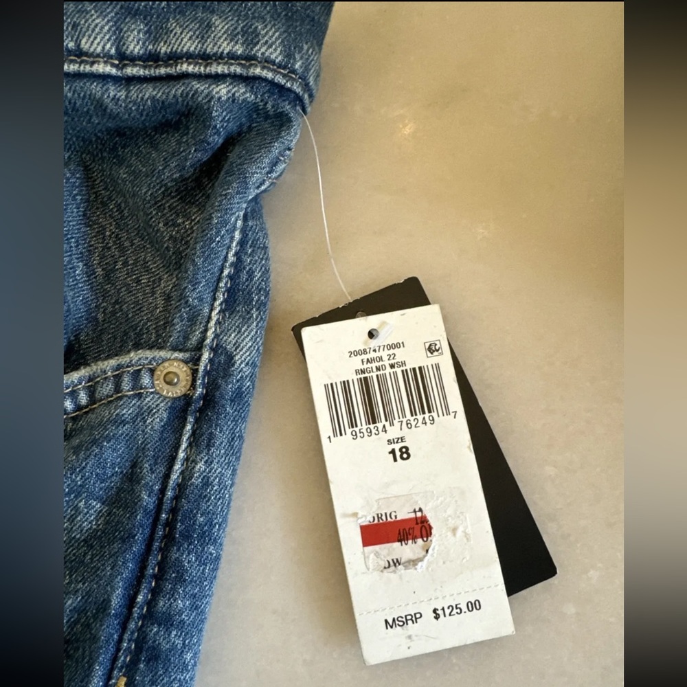 😍Lauren Ralph Relaxed Tapered Ankle Jeans in Rangeland Wash Waist 34/SizePlus 18